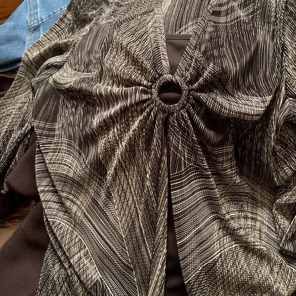 Studio 1940 top
